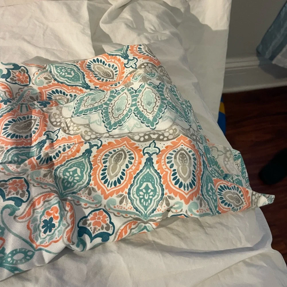 Cynthia Rowley Teal and Coral Shower Curtain - Picture 3 of 4